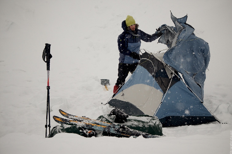 Как выбрать туристическую палатку для похода