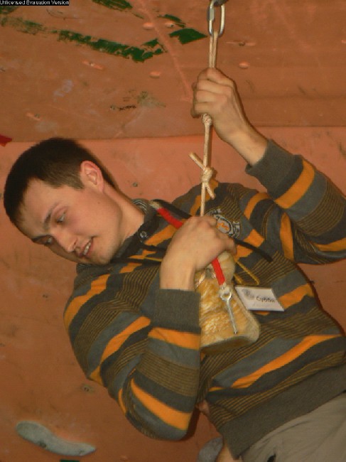 Фотоальбом с детских соревнований "Рождественский боулдеринг-2012"
