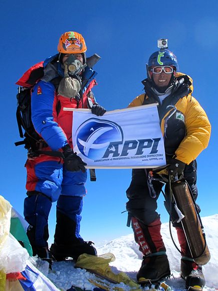 Lakpa Tsheri Sherpa и Sano Babu Sunuwar: на вершине Эвереста