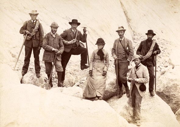 Члены Alpine Club. 19 век. Emile Rey, H S Hoare, Von Bergen на одном из ледников в Альпах