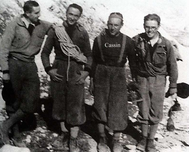 Слева направо: Sepp Meindl, Vittorio Ratti, Riccardo Cassin и Hans Hintermeier. 1935 год