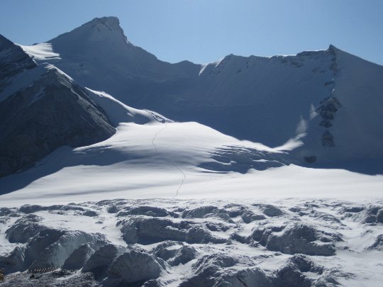 Украинская экспедиция на Эверест 2012. Лагерь-2 установлен, турнир по теннису выигран!