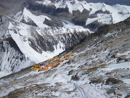Фоторепортаж о восхождении украинца Виталия Кутнего на Эверест 19 мая 2012 года