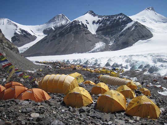 Эверест, лагерь ABC на 6400 м.