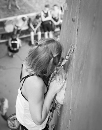 Фоторепортаж с прошедшего в Одессе Чемпионата Украины по скалолазанию