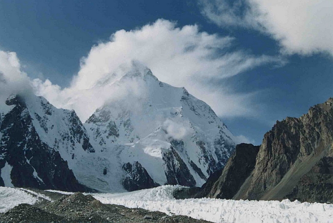 пик К-2 (Чогори) 8611м. снимок с ледника Балторо