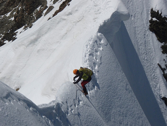 Траверс Скерскен – Бернина (Scerscen - Bernina traverse). Фото Michele Comi