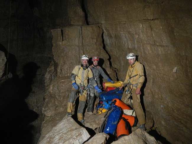Спасработы в пещере Илюхинская.
