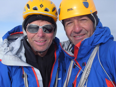 Mick Fowler и Paul Ramsden в 2010 году на вершине Sulamar 