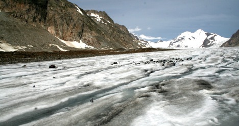 Место на леднике Алеч, где были найдены тела
