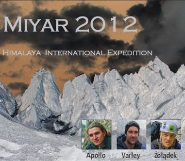 Поляки Michal Apollo, Marek Zoladek и британец Philip Varley в экспедиции "Miyar 2012"