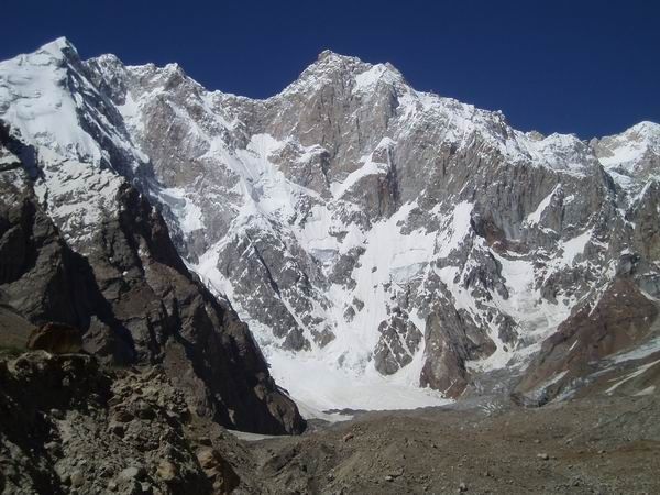 Kunyang Chhish East (7,431 м), Каракорум, Пакистан