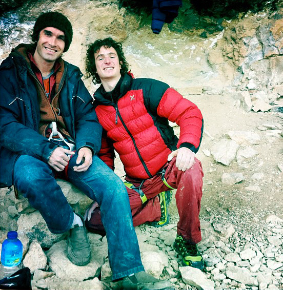 Крис Шарма (Chris Sharma) и Адам Ондра (Adam Ondra) у маршрута "La Dura Dura " 9b+