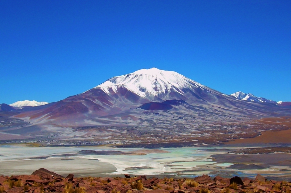  вулкан Incahuasi (6.638 м)