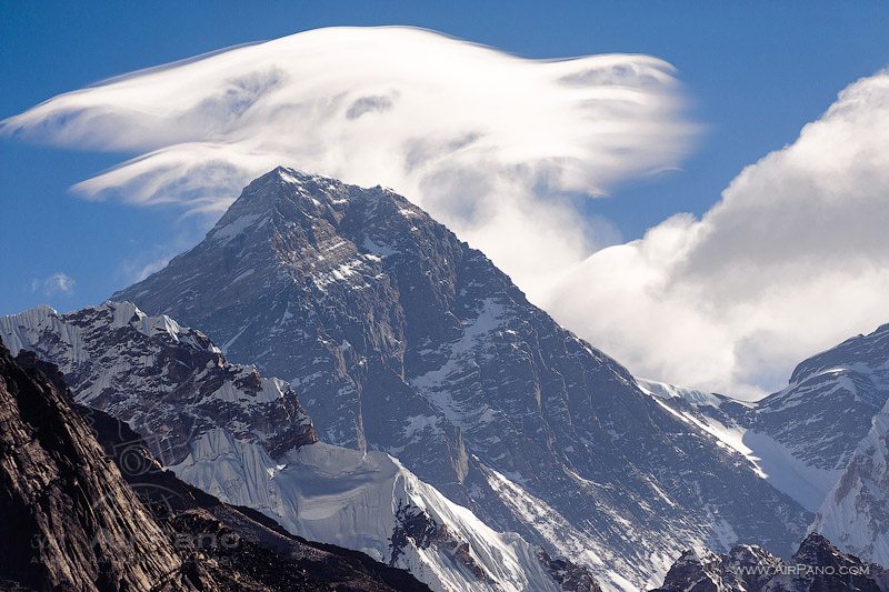 Эверест (Everest) 