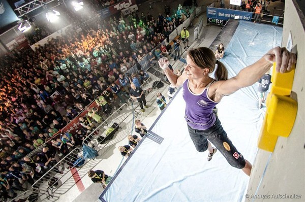  Анна Штер (Anna Stöhr) - победительница этапа Кубка Мира по скалолазанию в Австрийском Kitzbühel