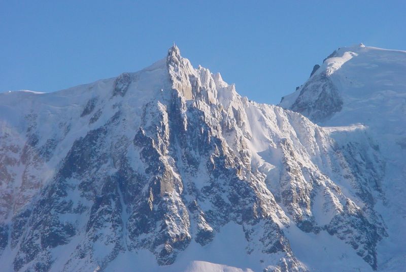 Северный склон пика Эгюий дю Миди (Aiguille du Midi)