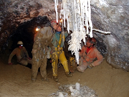  пещера Ростовская (Cеверный Кавказ). 