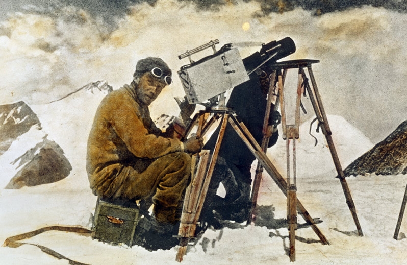 Джон  Ноэль (John Noel) в экспедиции 1924 года