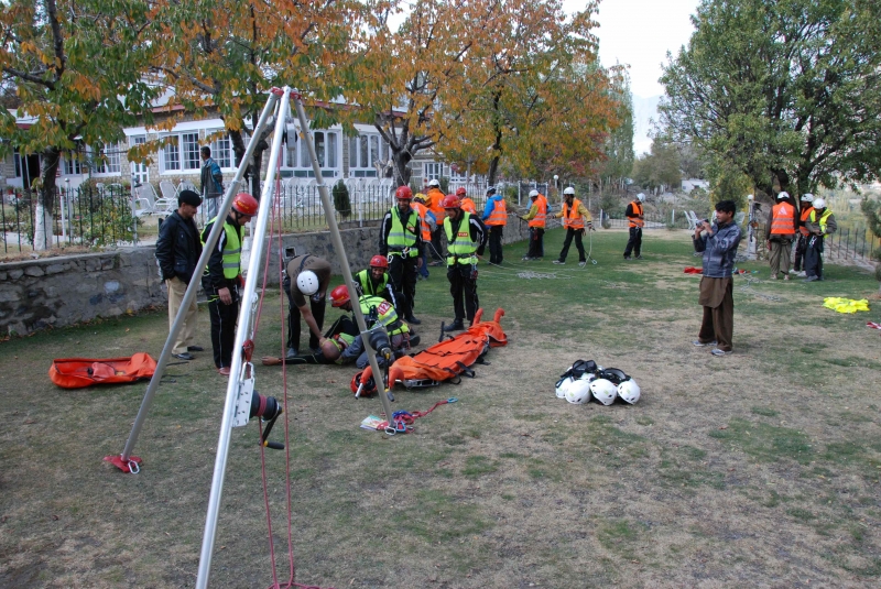  Обучение сотрудников спаскоманды"Concordia Rescue Team" на тренировочной базе в Скарду 