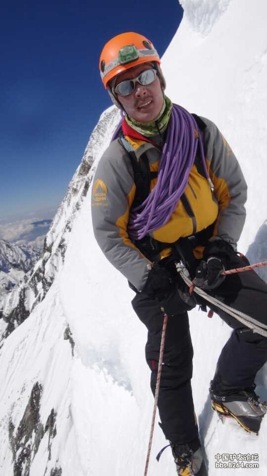 Лю Юнг (Liu Yong) в первом восхождении на  вершину Бамонго (Bamongo, 6400м)