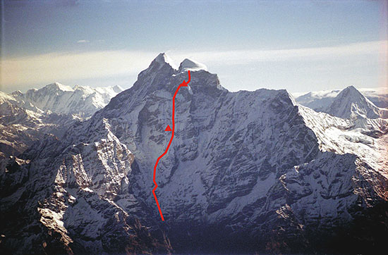 пик Гауришанкар (Gaurishankar, 7134 м) в Непальских Гималаях. маршрут  "Peine prolongee" / "Voyage Au Bount De LA Peine"