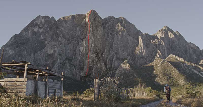 маршрут "El Sendero Luminoso" на стене El Potrero Chico, в Мексике.