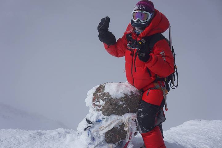 Джинг Ванг (Jing Wang) на вершине Эльбруса