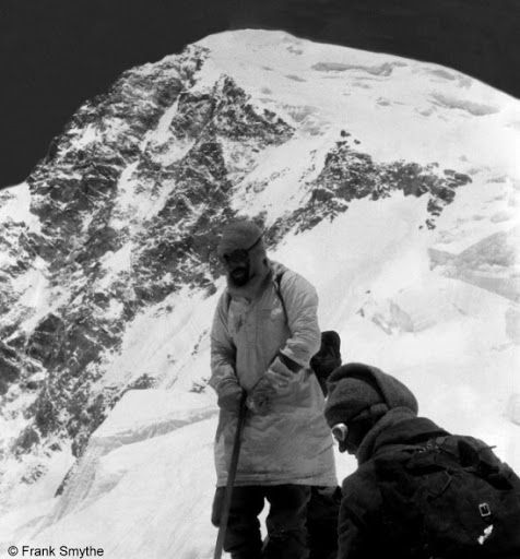 вершину Камет (Kamet 7,756 м) в Индийских Гималаях в 1931 году. Последние 600 метров к вершине. Фото Фрэнка Смайта