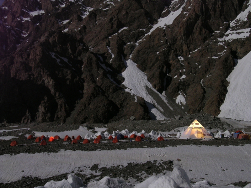 K2. У подножия великой горы (+ФОТО)