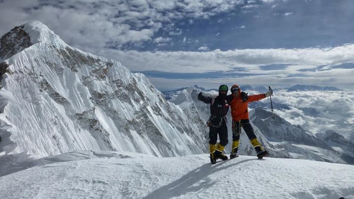 Адам Белецкий и Дмитрий Синев во втором высотном лагере на высоте 7050 метров
