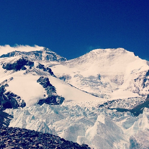 Эверест и северная вершина Чангзе / Everest and north summit Changtse 