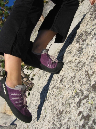 скалолазные туфли (climbing shoes)