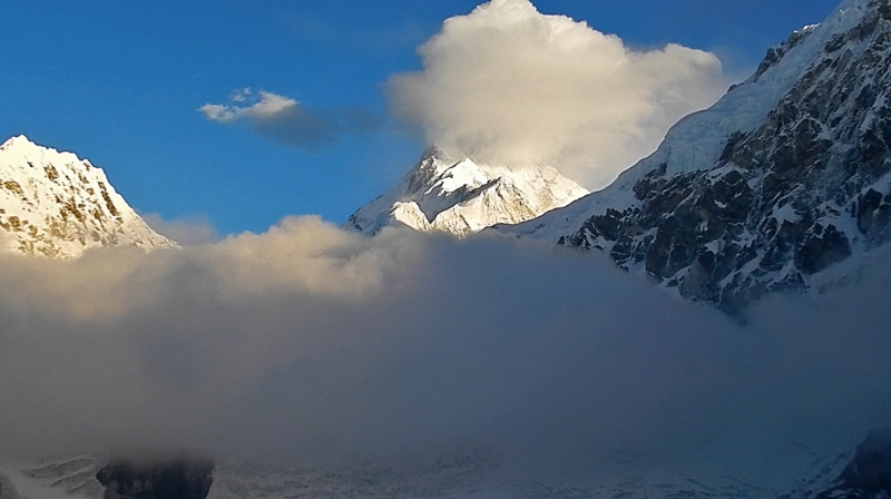 "Kanchenzonga Zemu Peak Expedition"
