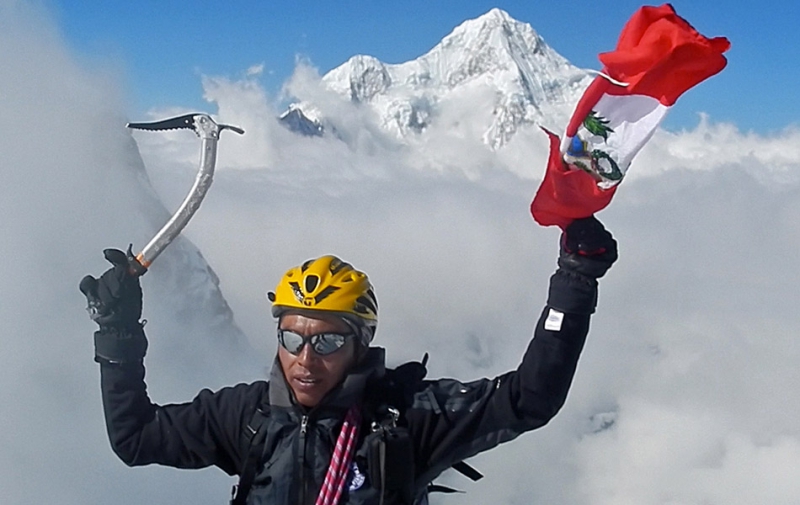 "Kanchenzonga Zemu Peak Expedition"