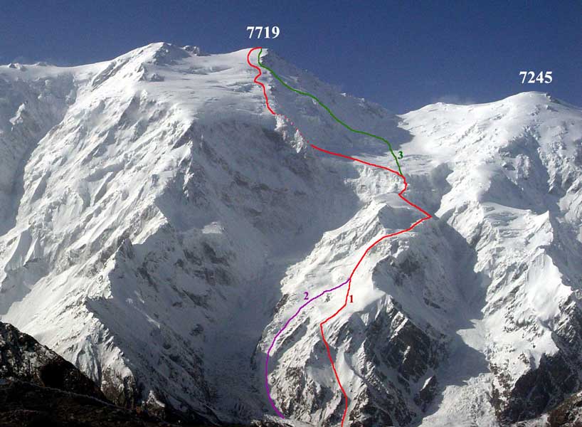 Маршруты на Конгур с севера 1 – маршрут команды МАИ (2007).<br>2 – маршрут всех команд 2004 года.<br>3 – путь команды В. Шамало (2004) в верхней части горы. 