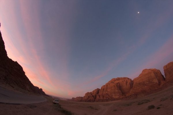 Долина Вади Рам (Wadi Rum) 