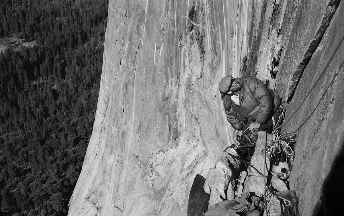  Ройял Роббинс (Royal Robbins) на маршруте North America Wall (A2 5.8), 1964 год