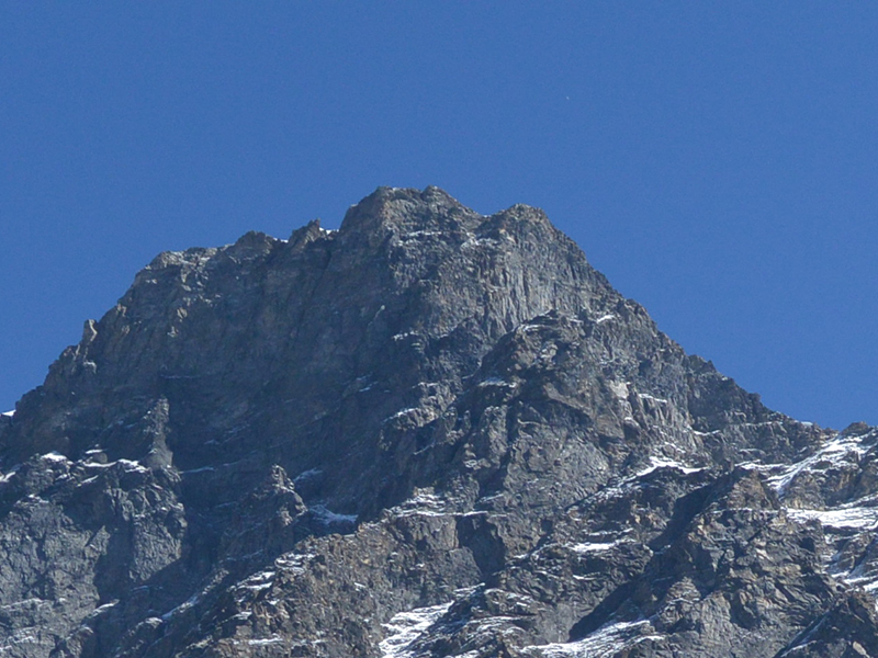  гора Плейрор (Le Pleureur) высотой 3704