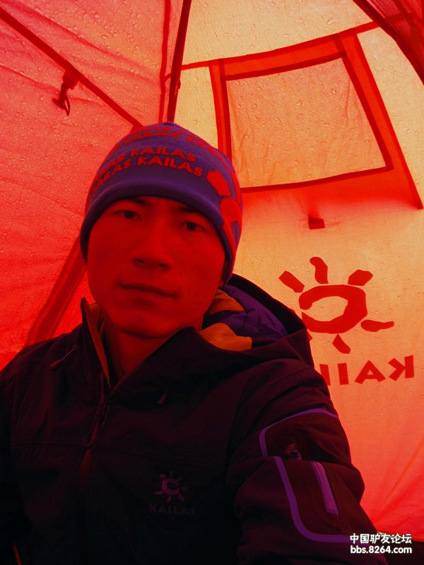 Лю Жихонг (Liu Zhixiong) в базовом лагере