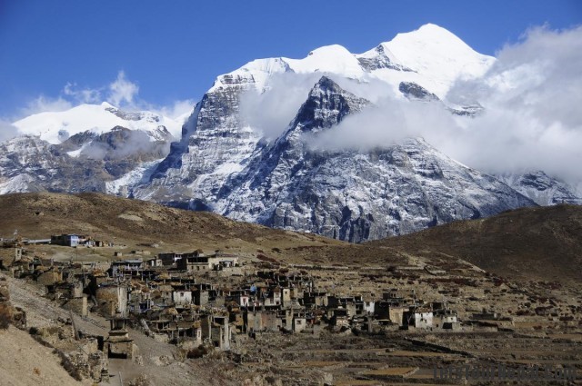 Деревня Нар в Непале