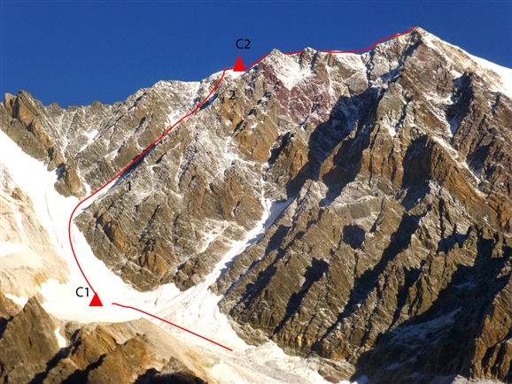 Первый маршрут на вершину Чеерайданг (Cheepaydang) высотой 6220 метров по Южной стене