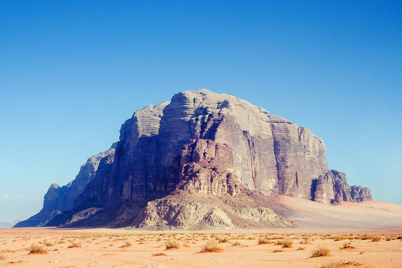 Долина Вади Рам (Wadi Rum)  в Иордании