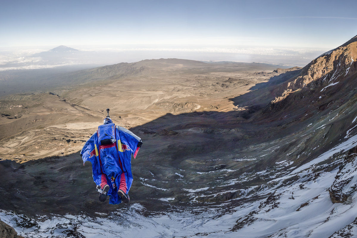 Рекордный BASE-прыжок с Килиманджаро