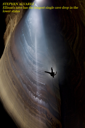  СТИВЕН АЛЬВАРЕС. Фантастический колодец (Fantastic Pit), самый глубокий вертикальный колодец свободного падения в США