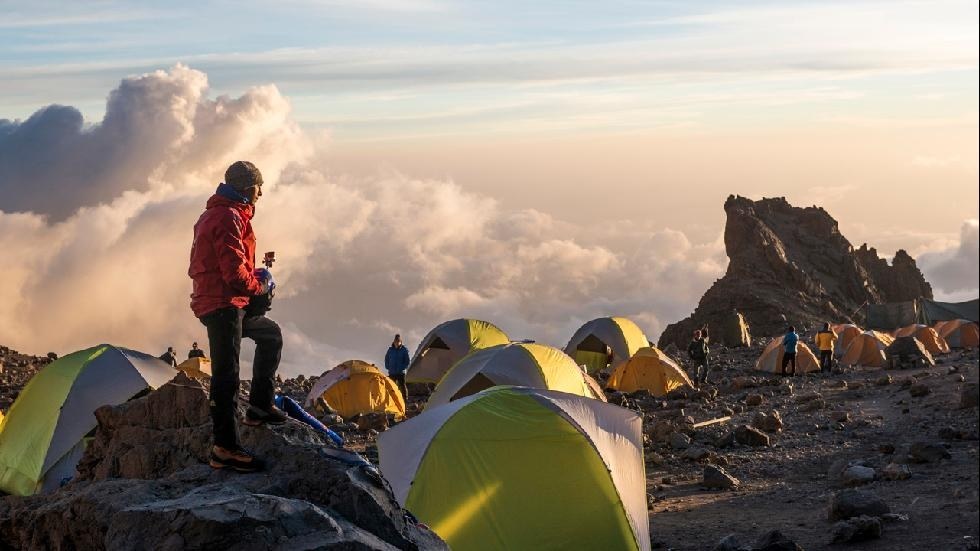 Рекордный BASE-прыжок с Килиманджаро Валерия Розова