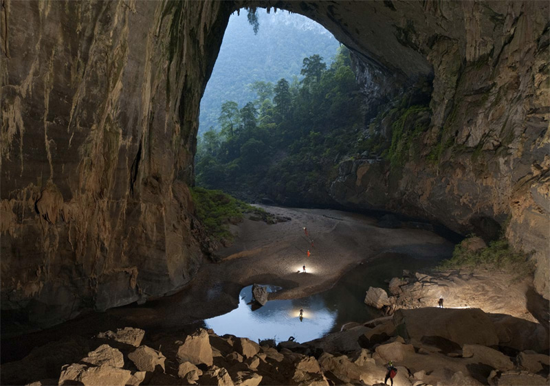  Пещера Шондонг (Sơn Đoòng /Hang Son Doong) )