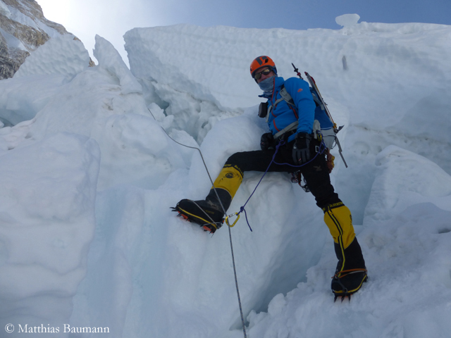 Маттиас Бауман (Matthias Baumann)  на ледопаде Кхумбу