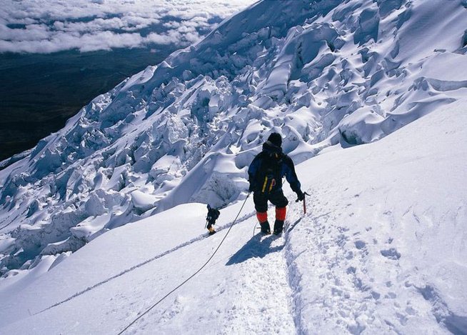 Восхождение на гору Токъяраху (Tocllarraju), высотой 6032 м