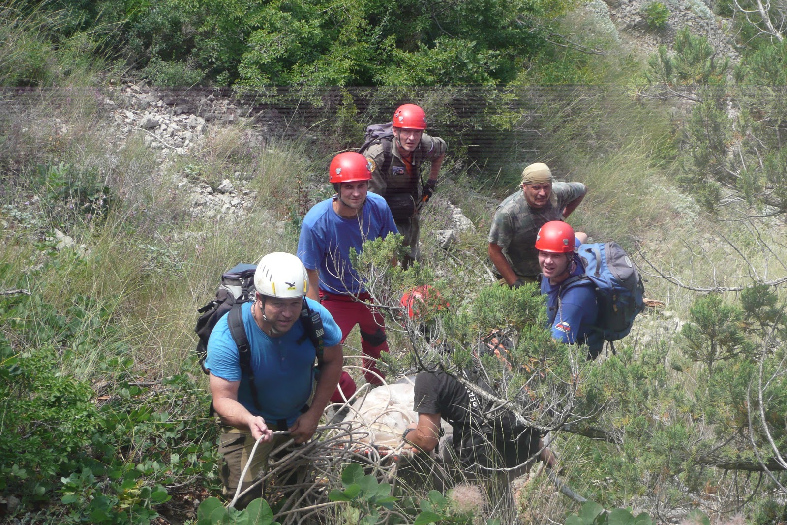 Поисково-спасательные работы у горы Ильяс-Кая